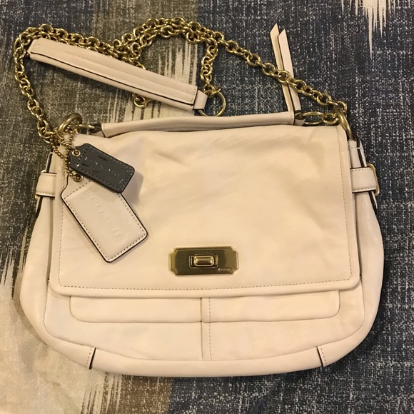 Coach Handbags - Coach purse Coach Handbags - Coach purse